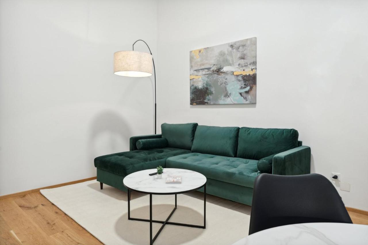 Center Designer Modern Vienne