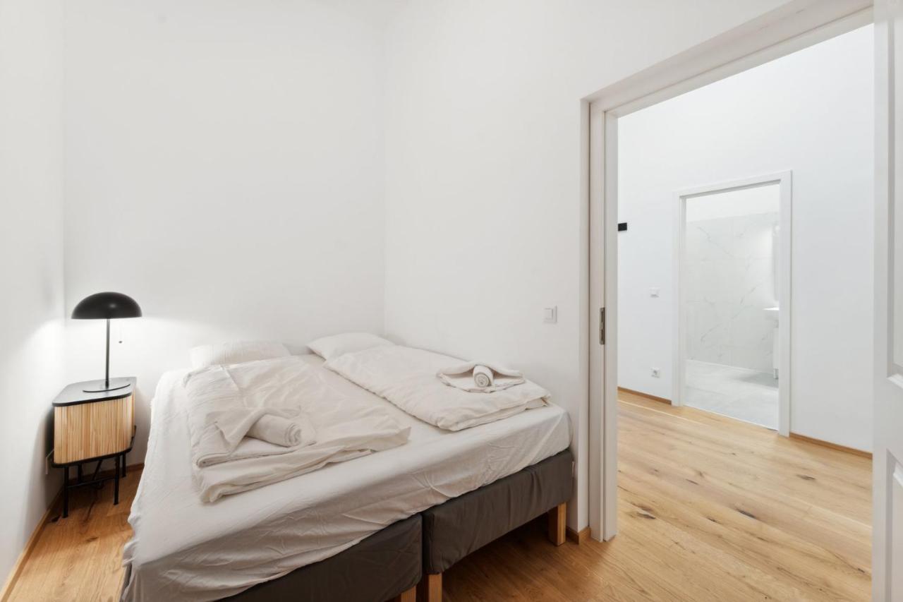 Center Designer Modern Apartament *